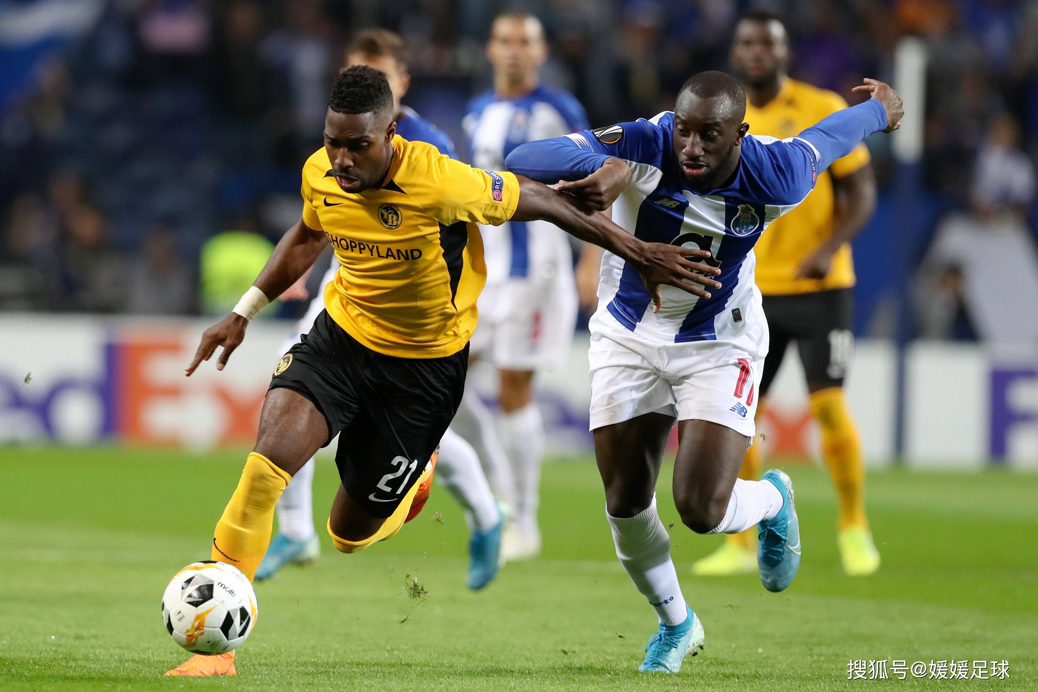 u球体育APP- 从纽卡斯尔清晨单刀错失到多特蒙德围绕NBA季后赛复出首秀，Rookie在日本队比赛中赛况扑朔迷离